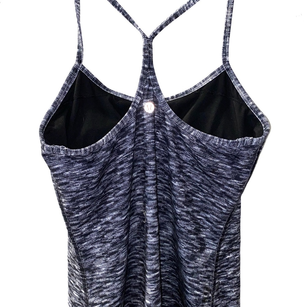 Lululemon workout tank